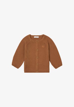 Brauner gestrickter Cardigan mit Rundhalsausschnitt, langen Ärmeln und einer Knopfleiste mit fünf Knöpfen. Verfügt über ein strukturiertes Gewebe und ein kleines Emblem auf der Brust.
