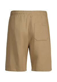 Pantaloni corti beige in cotone con cintura elasticizzata e una tasca applicata sul retro, dal tessuto morbido e dal taglio dritto.