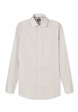 Beiges Herrenhemd mit langen Ärmeln, dünnen vertikalen Streifen, Knopfleiste vorne, Brusttasche und klassischem Kragen, auf weißem Hintergrund flach liegend.