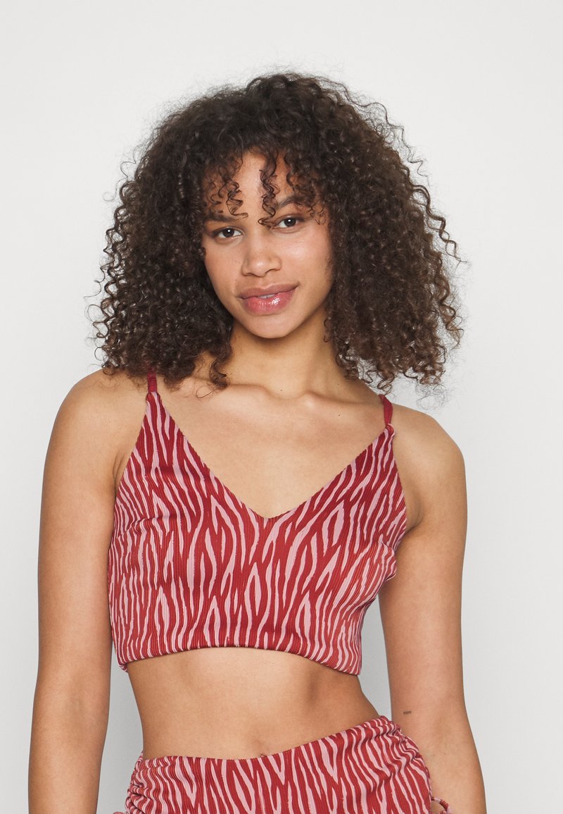 we-are-we-wear-eco-toni-reversible-long-line-bikini-verdel-red
