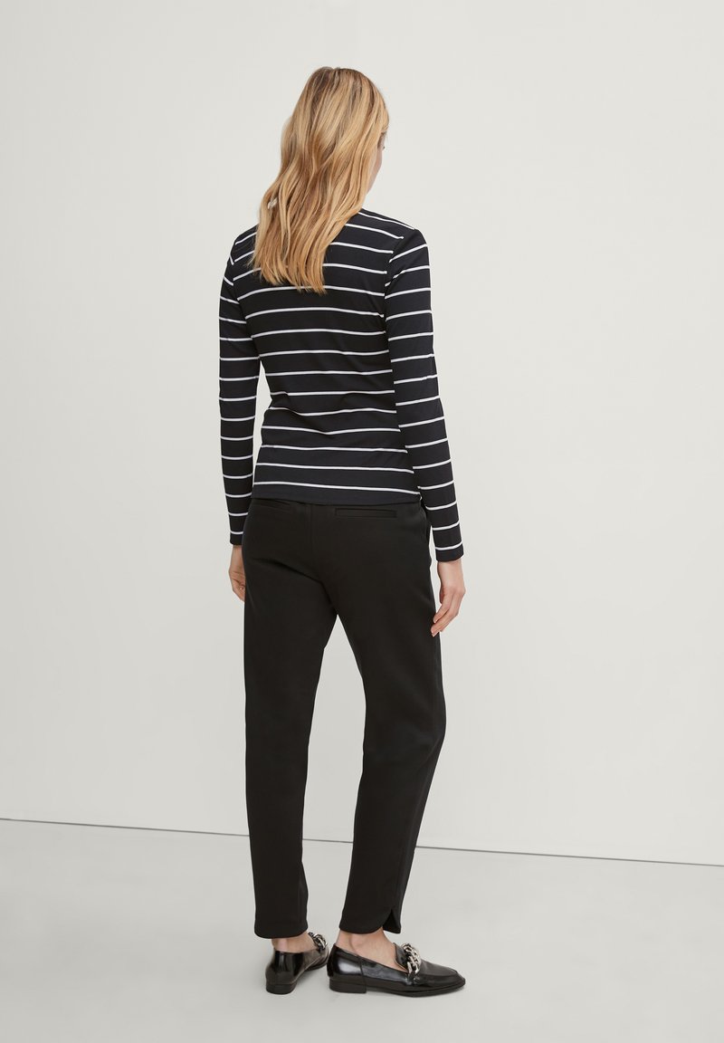 Damen Strickjacken | comma Strickpullover jersey classic str/schwarz - MR48511 Damen Strickjacken | comma Strickpullover jersey classic str/schwarz - MR48511