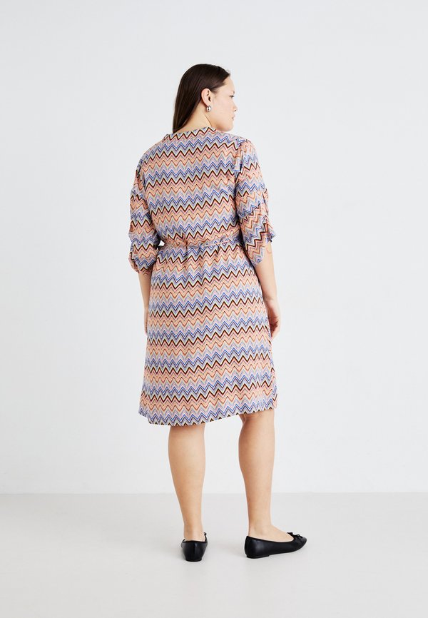 CARNOVA LIFE AOP - Shirt dress - copper tan aop bali zigzag3