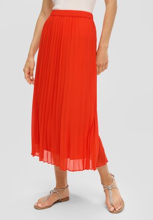 - Spódnica trapezowa