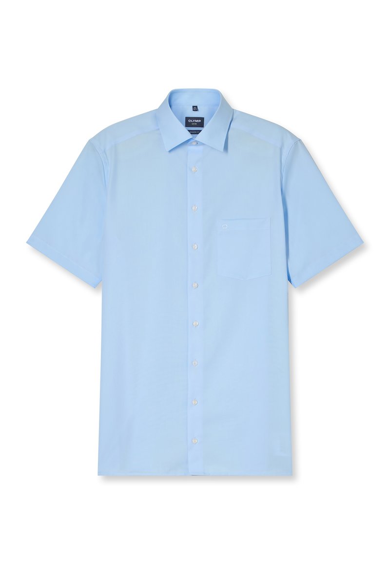Camicia a maniche corte azzurro chiaro realizzata in tessuto morbido, con una chiusura a bottoni sul davanti, una tasca applicata a sinistra e un colletto classico.