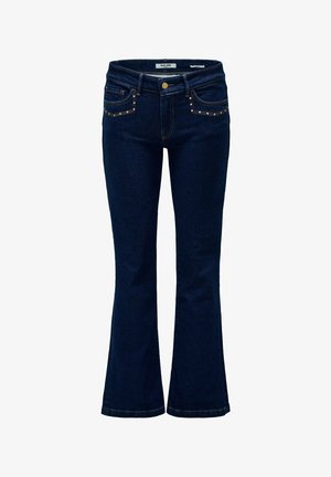 Jeans de mezclilla azul oscuro con corte acampanado y cintura de talle medio, con detalles en hardware dorado y tachuelas decorativas en los bolsillos delanteros.