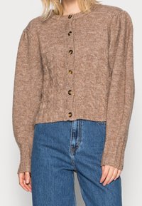 Résumé Kofta - brown