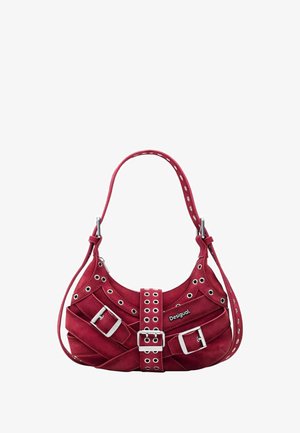 Borsa a tracolla in camoscio rosso con dettagli in argento, accenti a occhiello e logo Desigual sul davanti, con tracolla regolabile.