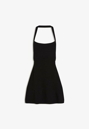 Robe noire sans manches à col halter, corsage ajusté et jupe évasée, présentée à plat sur fond blanc.