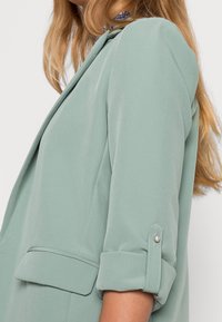 ONLY Manteau court - green