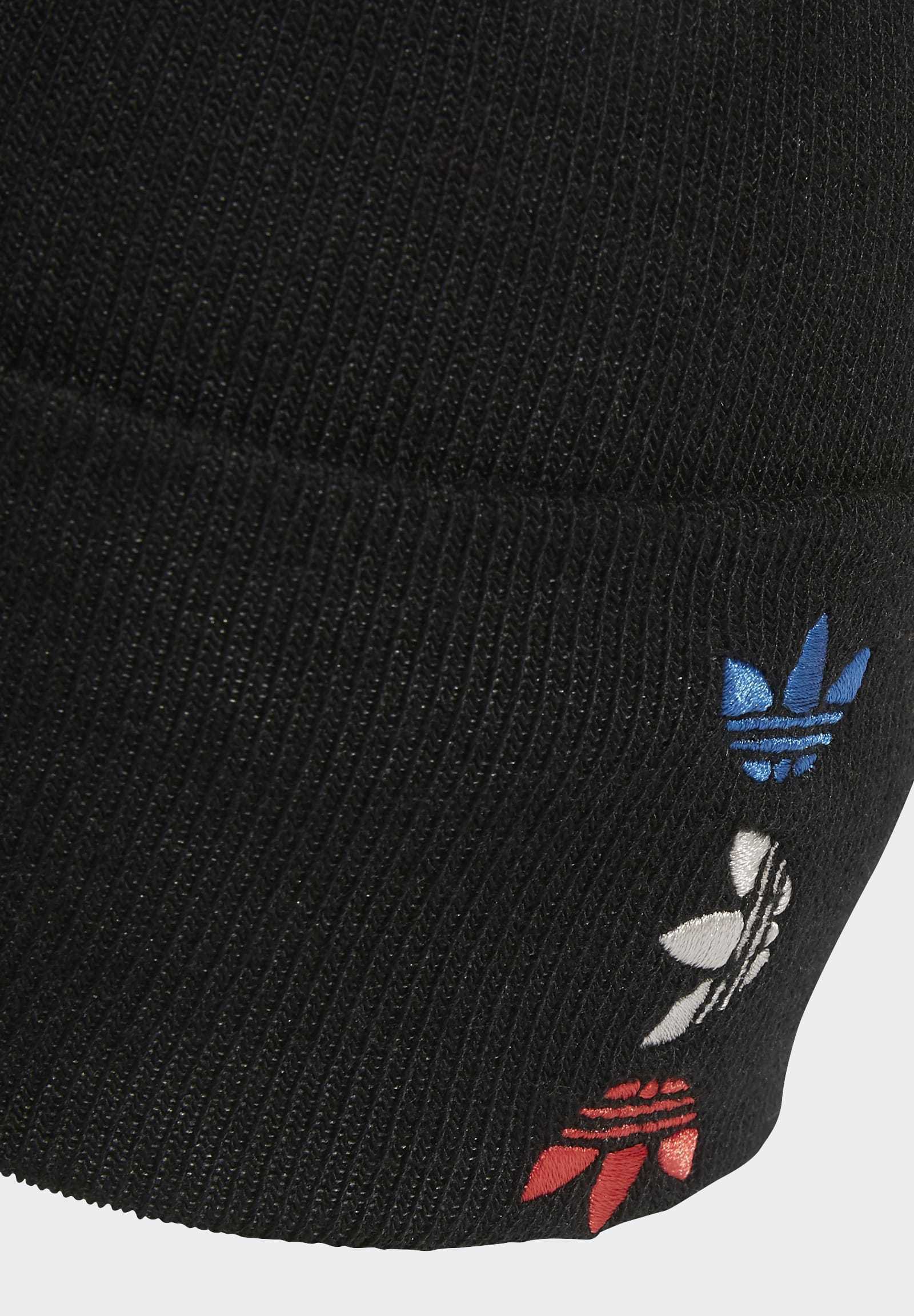 adidas trefoil pipo