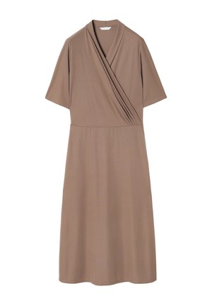Braunes, kurzärmliges Kleid mit Wickeldesign, das einen plissierten Oberteil und eine knielange Silhouette aufweist, aus weichem, glattem Stoff gefertigt.