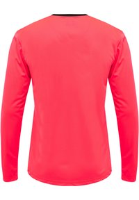 Langærmet sportsskjorte i livlig pink med sort krave. Glat, letvægtsstof og rundet kant for en afslappet pasform.