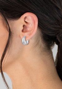 Rafaela Donata Pendientes - silberfarben