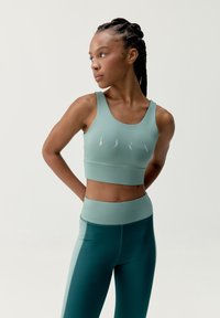 Sport-BH med medium stöd - verde claro
