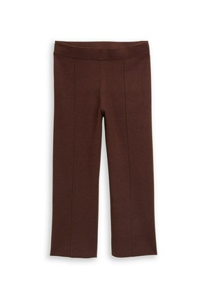 Bruine broek met een soepele textuur, voorzien van een brede tailleband, rechte pijpen en verticale naadaccenten aan de voorkant.
