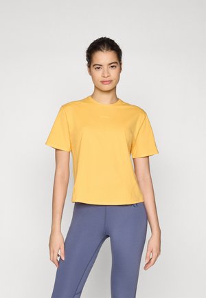 TRACKLINE TEE  - Basic T-shirt - warm apricot