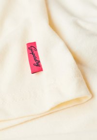 Superdry & Co TRAVEL SOUVENIR - Camiseta estampada - ecru marl