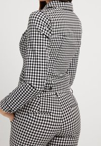 Guess Veste légère - black