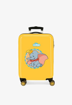 Maleta amarilla de carcasa dura con ilustración de Disney Dumbo y asa retráctil, cuatro ruedas amarillas para facilitar el desplazamiento.
