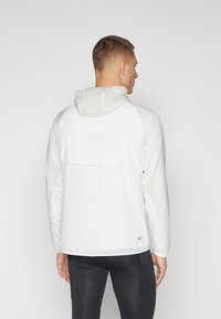 Nike Performance TRAIL AIREEZ - Vindjacka - summit white/sail/black