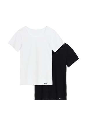 - T-shirt basic