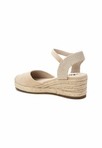 XTI Zapatos de plataforma - gold