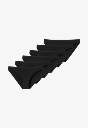 Zwarte katoenen slips in een verpakking van zes. Elke slip heeft een gladde afwerking en een zachte elastische tailleband, met een lage taille en een klassiek bikini-model.