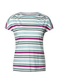 Stribet kortærmet t-shirt i lyseblå, hvid og lilla. Har en rund halsudskæring og blødt stof med en glat tekstur.