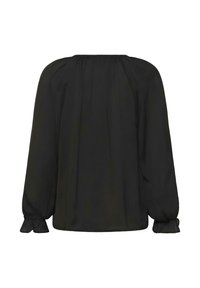 Blusa nera a maniche lunghe con colletto e polsini arricciati, realizzata in tessuto drappeggiato e leggero al tatto.