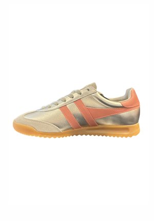 SNEAKERS - Sneakers laag - goud