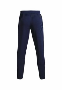 Pantalones deportivos de color azul marino hechos de una tela elástica, con cintura elástica y bolsillos laterales para mayor comodidad.