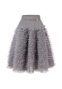 Gonna grigia a balze con un elastico in vita, caratterizzata da strati di morbido tulle con texture diverse e una forma svasata.