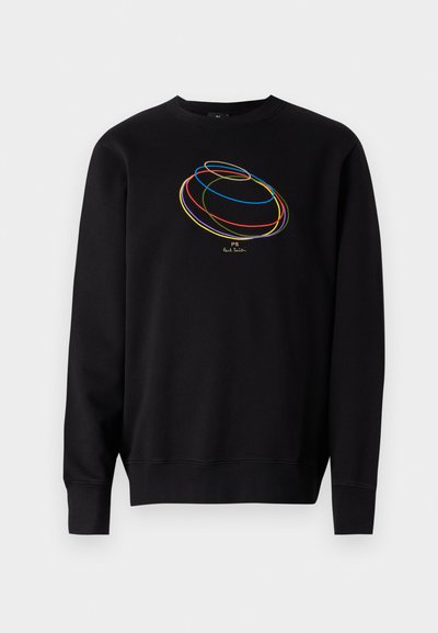 Schwarzer Sweatshirt mit einem kreisförmigen, mehrfarbigen Grafikdesign und goldener Aufschrift "PS Paul Smith" auf der Brust. Baumwollstoff, Rundhalsausschnitt.
