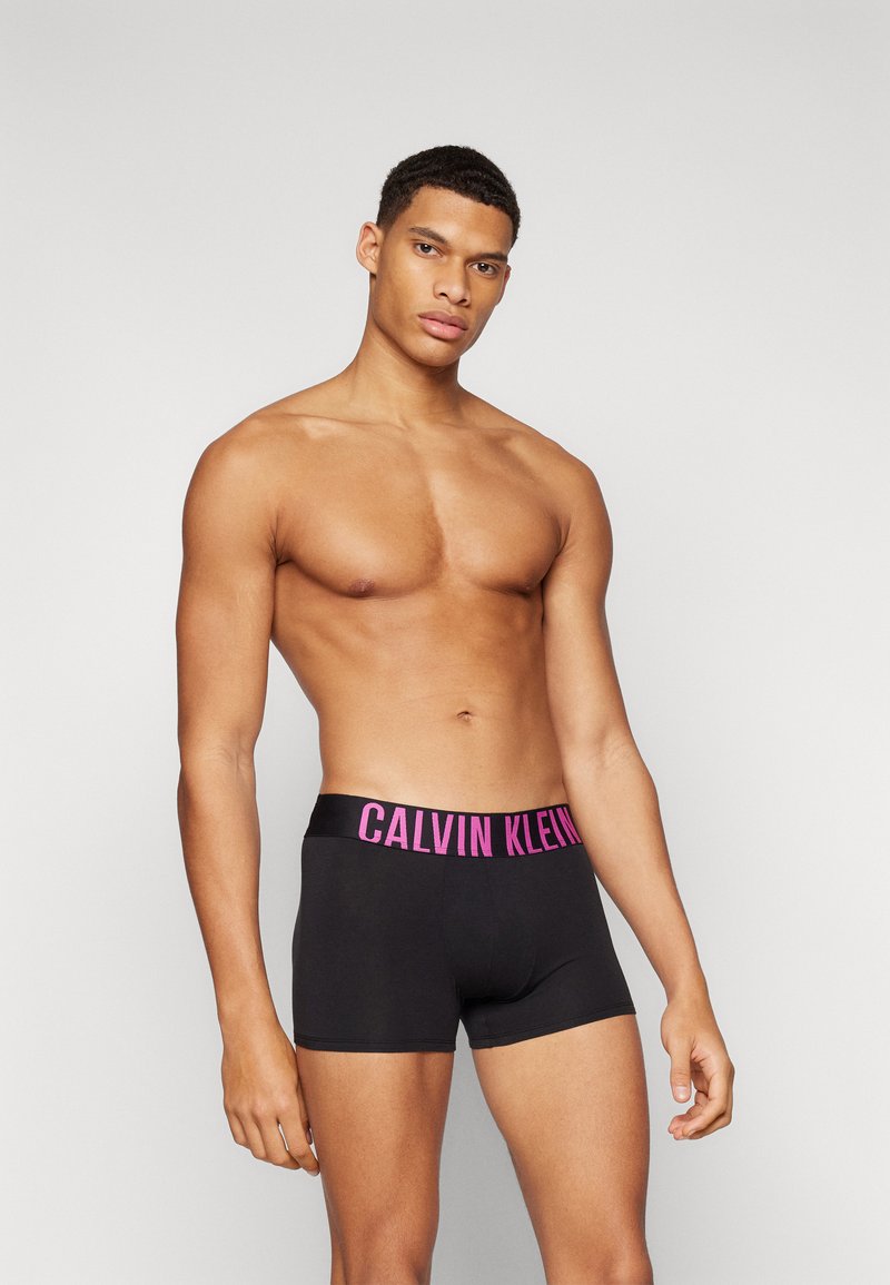 Calvin Klein Underwear TRUNK 3 PACK INTENSE POWER COTTON - Úzké boxerky - black/multi-coloured