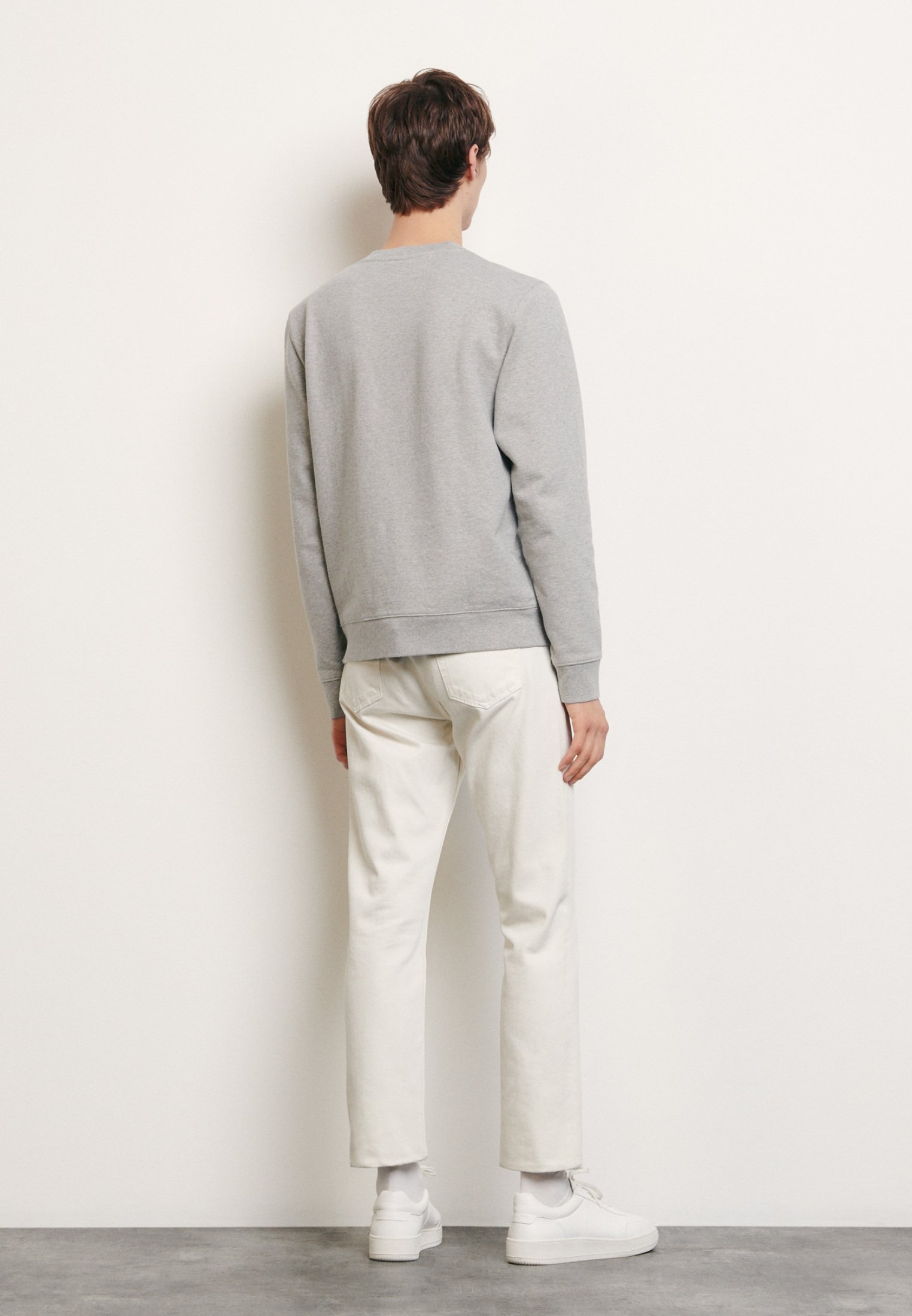sandro CREW DAISY Sweatshirt gris Zalando.no Pepe Jeans DEAN WARM Høye joggesko gris Zalando.no