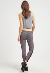 adidas Originals Legíny - kalhoty  - blue