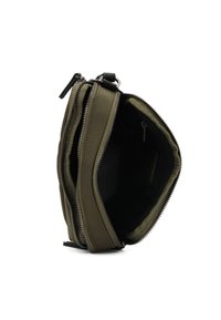 Borsa verde oliva con due scomparti con zip, realizzata in tessuto resistente. Presenta una superficie liscia e pochi accessori hardware.