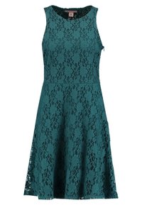 Robe sans manches bleu sarcelle longueur genou avec superposition en dentelle florale, taille cintrée, encolure ronde et fermeture éclair latérale dissimulée.