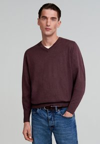 Scalpers V NECK - Strickpullover - burgundy