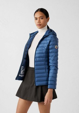 LEGGERA CON CAPPUCCIO CLOE - Chaqueta de plumas - blu