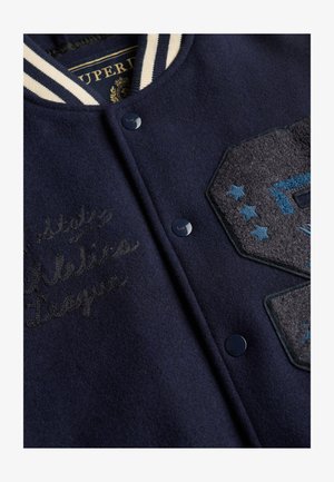 Superdry & Co, SUPERDRY VINTAGE PATCHED VARSITY JACKET.. - Bomberjakke - navy cream