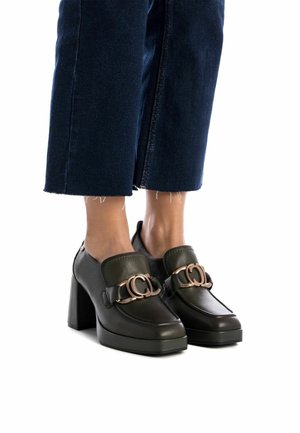 Carmela Zapatos de plataforma - kakhi