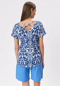 Greenpoint - T-shirt z nadrukiem