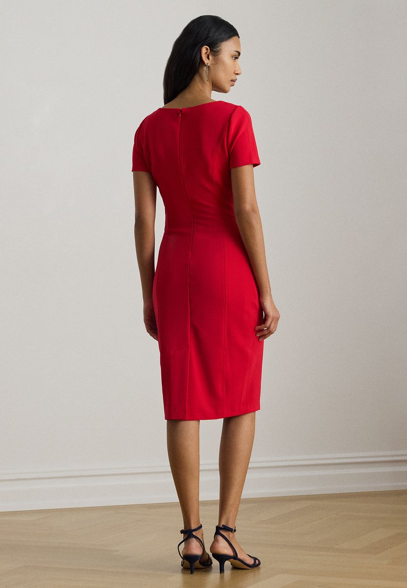 Lauren Ralph Lauren FAILLE SHORT-SLEEVE COCKTAIL DRESS - Shift dress - cruise red/dark red - Zalando Lauren Ralph Lauren FAILLE SHORT-SLEEVE COCKTAIL DRESS - Shift dress - cruise red/dark red - Zalando