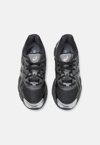 ASICS SportStyle GEL-NYC BY KICKI UNISEX - Sneakers - black