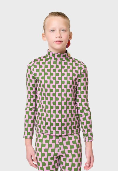 Langärmliger Rashguard und Leggings-Set mit geometrischen Mustern in Grün und Pink. Glattes Stretchmaterial mit hochgeschlossenem Design.