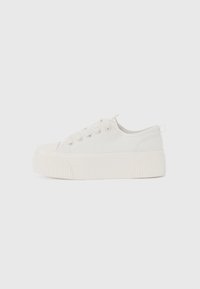 Matalavartiset tennarit - full white