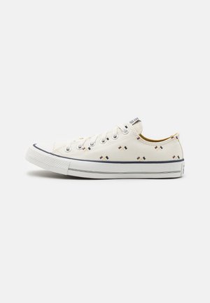 CHUCK TAYLOR ALL STAR UNISEX - Sneakers laag - egret/red oak/obsidian