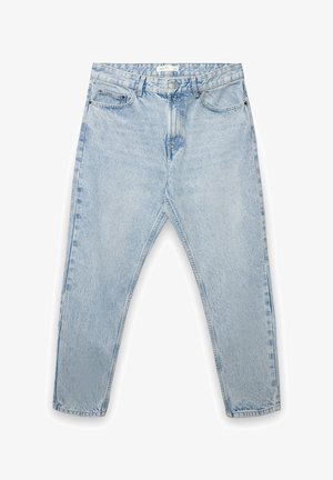 Jeans in denim azzurro chiaro con taglio a gamba dritta, cuciture robuste, design a cinque tasche e chiusura con bottone in vita.