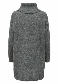 Pulover gri tricotat cu guler înalt, design supradimensionat, mâneci lungi și o finisare texturată. Linia de jos este ușor curbată.